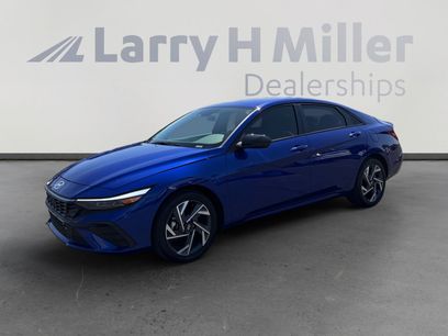 Certified 2025 Hyundai Elantra Sport