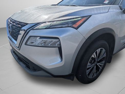 Used 2023 Nissan Rogue SV FWD image 35