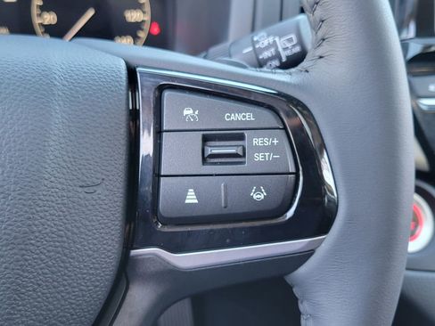Used 2025 Honda Odyssey EX-L image 22