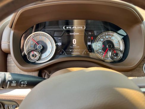 Used 2020 RAM 1500 Limited AWD/4WD image 17