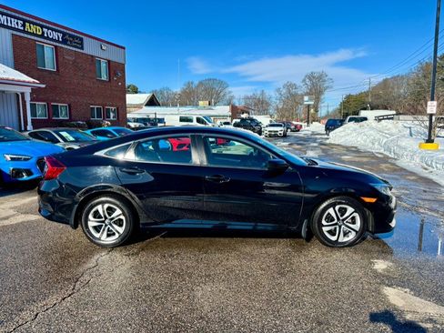 Used 2018 Honda Civic LX image 4