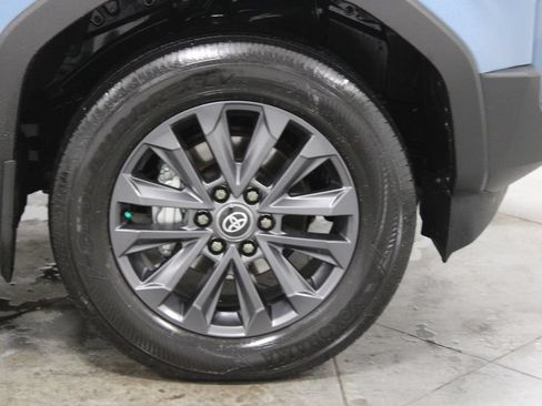 Used 2026 Toyota Land Cruiser w/ Premium Package AWD/4WD image 12
