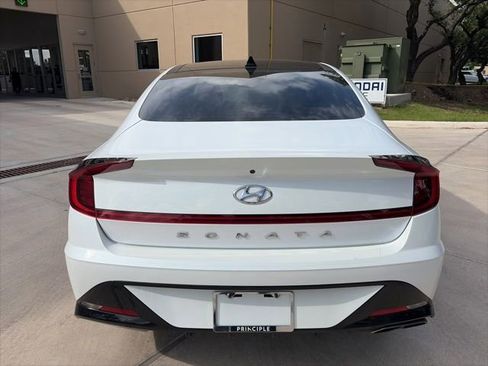Used 2021 Hyundai Sonata SEL w/ Convenience Package FWD image 3