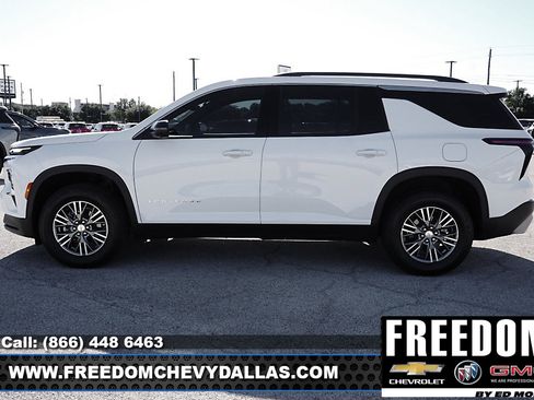 New 2026 Chevrolet Traverse LT w/ Driver Confidence Package image 4