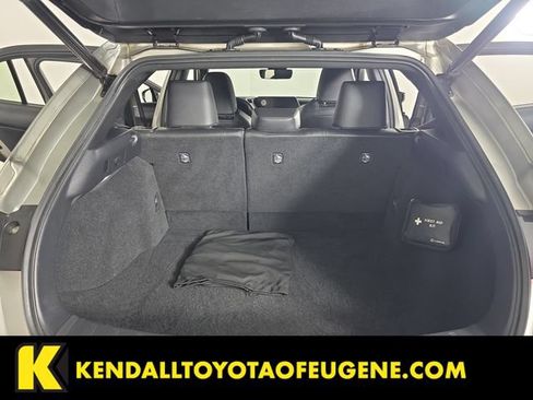 Used 2019 Lexus UX 200 FWD image 28