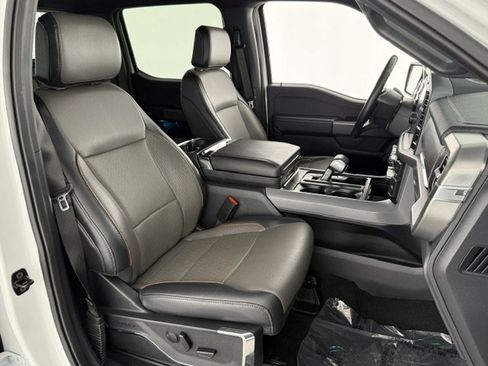 Used 2024 Ford F150 Lariat w/ Bed Utility Package AWD/4WD image 17