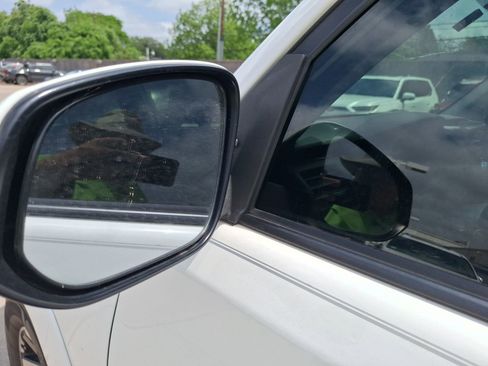 Used 2019 Toyota 4Runner TRD Off-Road image 13