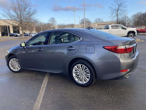 Used 2014 Lexus ES 350 w/ Luxury Package image 4
