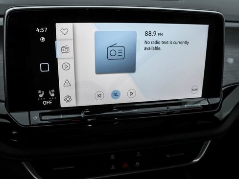 New 2026 Volkswagen Atlas Cross Sport SE image 30