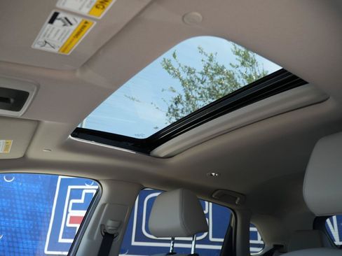 New 2027 Honda HR-V EX-L image 17