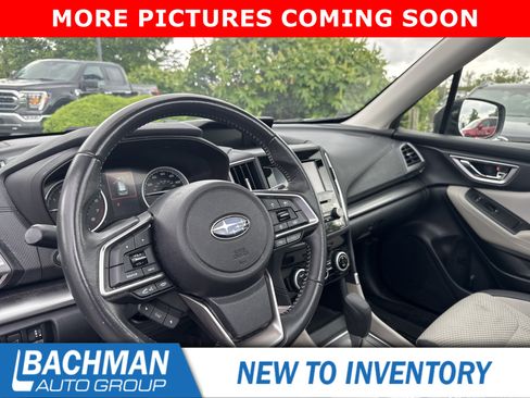 Used 2022 Subaru Forester Premium AWD/4WD image 12