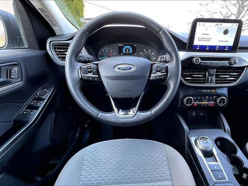Used 2022 Ford Escape SE w/ Convenience Package AWD/4WD image 6