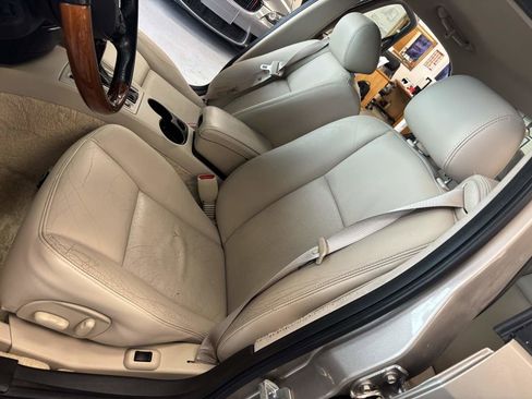 Used 2004 Cadillac CTS 3.6 w/ Preferred Equipment Group image 19