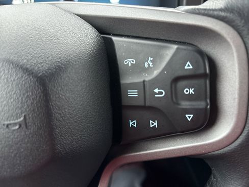 Used 2025 Ford Bronco Big Bend image 13