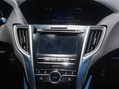 Used 2017 Acura TLX w/ Technology Package FWD image 18
