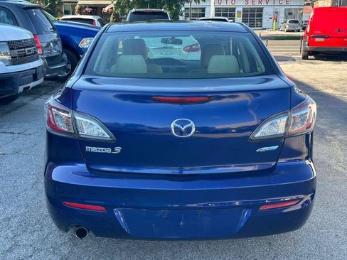 Used 2013 MAZDA MAZDA3 i Touring FWD image 9