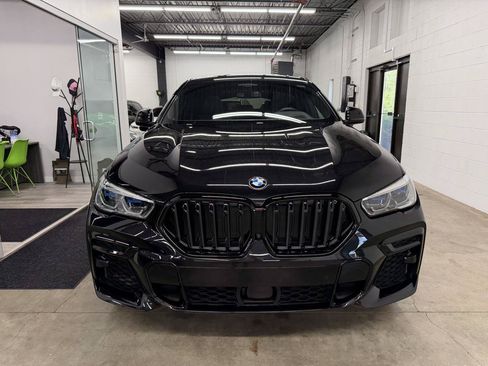 Used 2022 BMW X6 xDrive40i w/ Executive Package AWD/4WD image 2