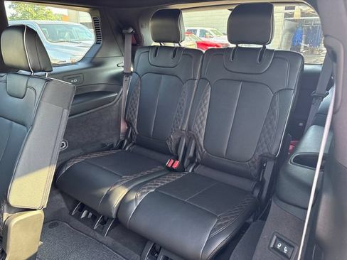 Used 2025 Jeep Grand Cherokee L Summit w/ Advanced Protech Group IV AWD/4WD image 24