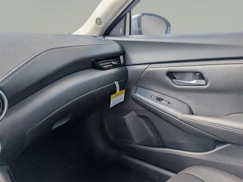 New 2025 Nissan Sentra SV image 29