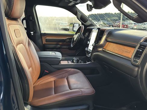 Used 2022 RAM 1500 Limited image 10