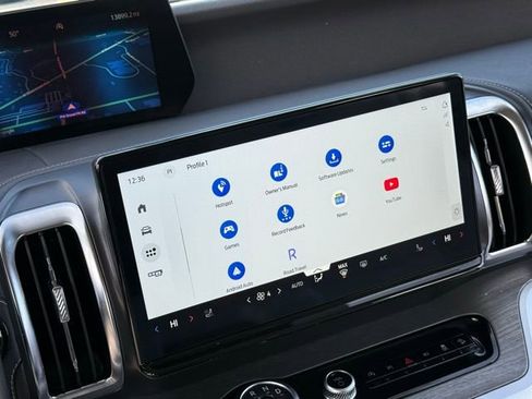 Certified 2025 Ford Expedition Max Platinum image 35