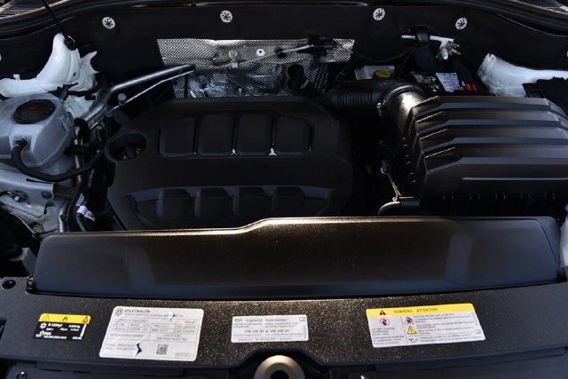 Used 2024 Volkswagen Atlas Cross Sport SE FWD image 24