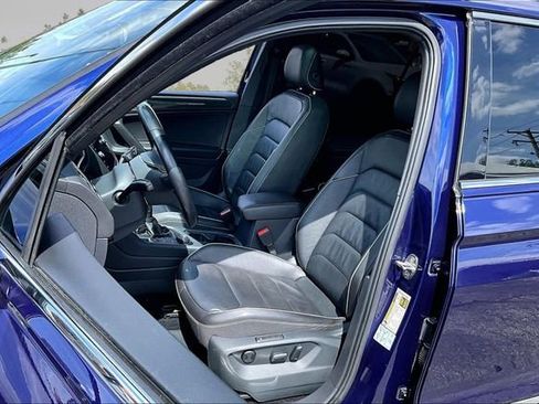 Used 2021 Volkswagen Tiguan SEL Premium R-Line image 23