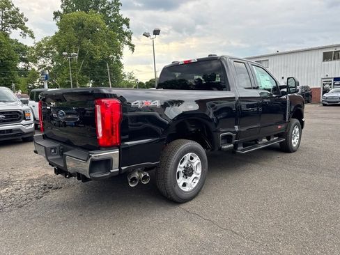 New 2026 Ford F250 XLT AWD/4WD image 3