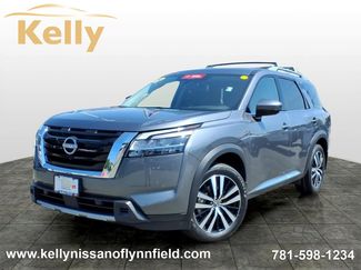 Certified 2024 Nissan Pathfinder Platinum w/ Cargo Package AWD/4WD video 1