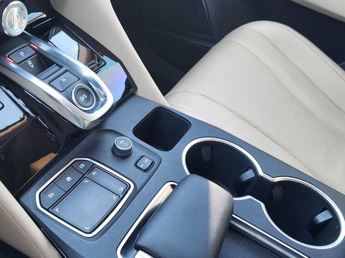 Used 2022 Acura MDX FWD w/ Technology Package image 19