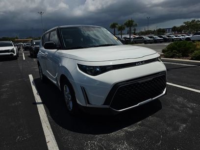 Used 2024 Kia Soul S