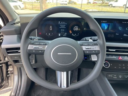 Used 2025 Hyundai Sonata SEL image 14