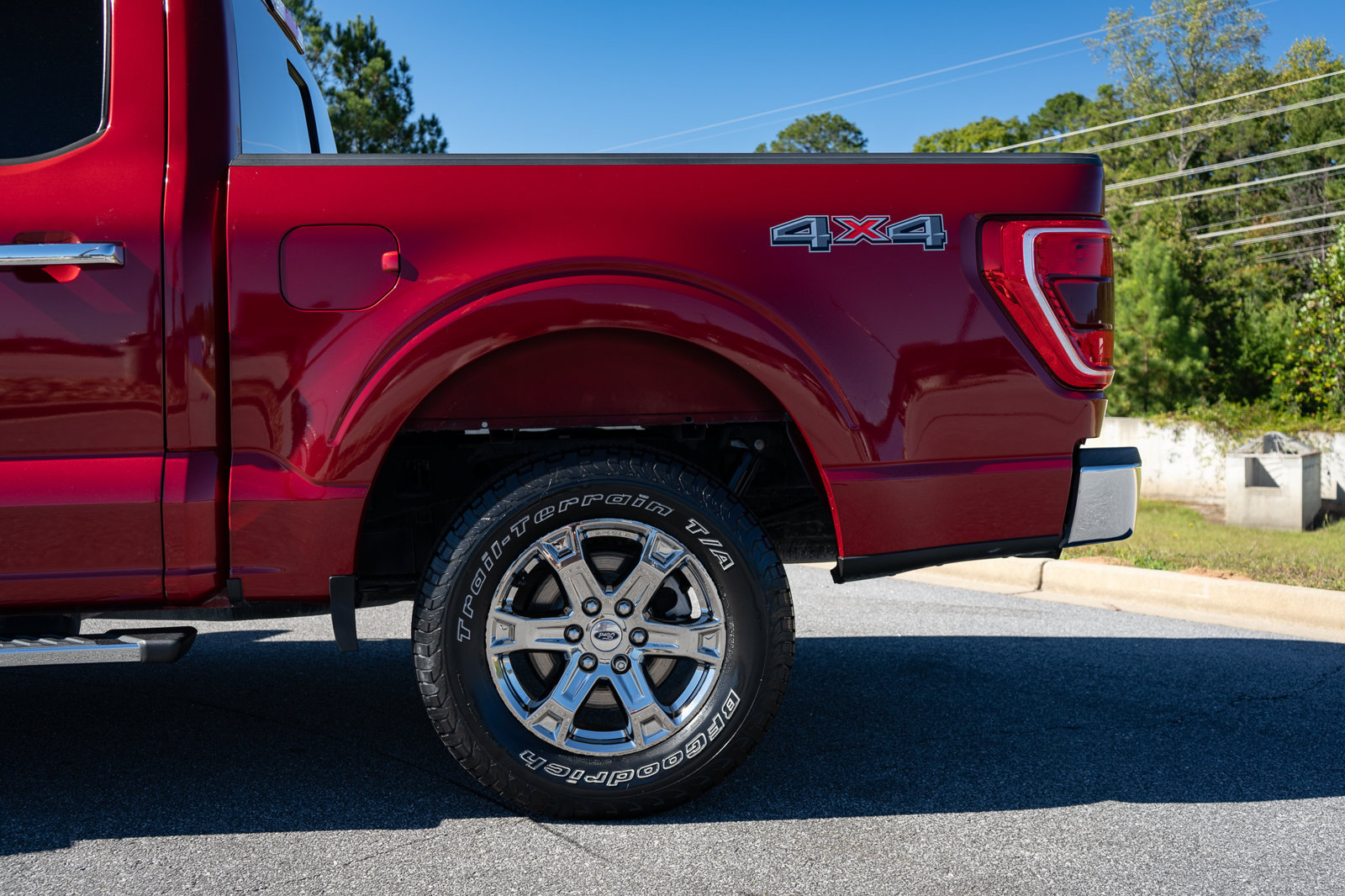 Used 2021 Ford F150 XLT w/ Equipment Group 302A High AWD/4WD image 6