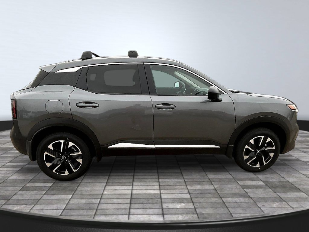 New 2026 Nissan Kicks SV w/ Cold Weather Package AWD/4WD image 17