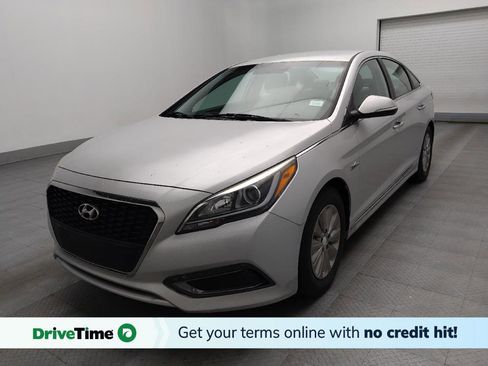 Used 2016 Hyundai Sonata SE image 1