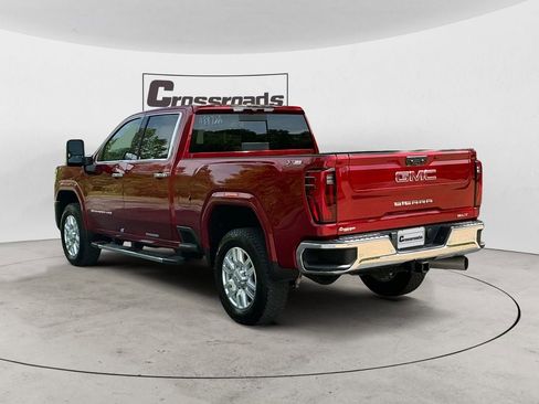 Used 2024 GMC Sierra 3500 SLT w/ SLT Premium Package image 3