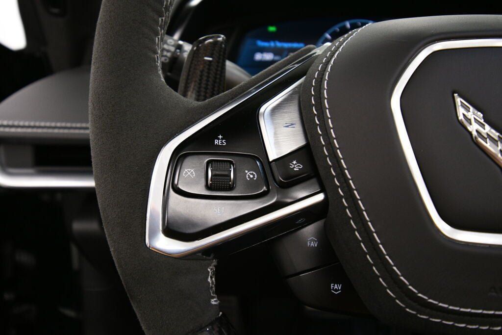 Used 2024 Chevrolet Corvette Z06 RWD image 26