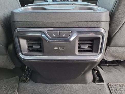 Used 2024 GMC Sierra 1500 Denali w/ Denali Reserve Package AWD/4WD image 18