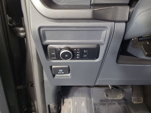 Used 2024 Ford F150 STX image 14