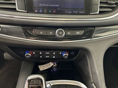 Used 2020 Buick Enclave Essence w/ Sound and Sites Package FWD image 23