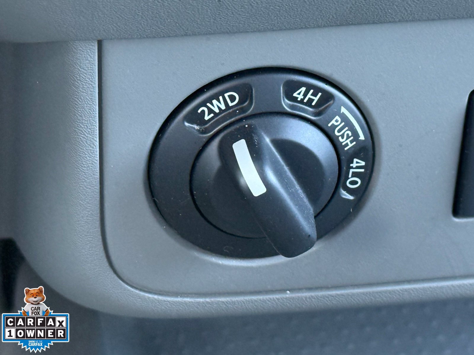 Used 2012 Nissan Frontier SV w/ SV Premium Utility Pkg AWD/4WD image 3