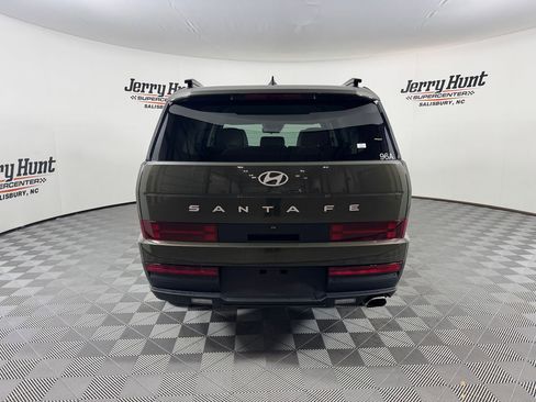 Used 2025 Hyundai Santa Fe SEL image 9