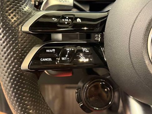Certified 2024 Mercedes-Benz GLC 43 AMG 4MATIC image 22