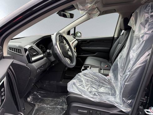 Used 2026 Honda Odyssey Touring image 8