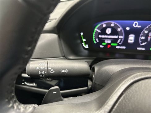 Used 2023 Honda Accord Sport image 19