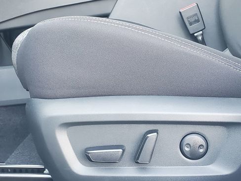 New 2026 Nissan Rogue SV AWD/4WD image 12