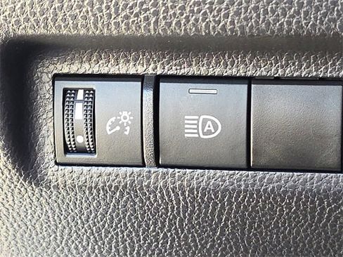 Used 2024 Toyota RAV4 XLE Premium image 26