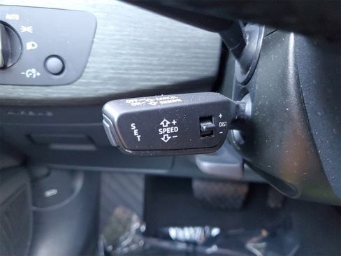 Used 2023 Audi A4 2.0T Premium Plus image 13