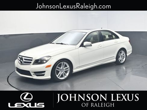 Used 2012 Mercedes-Benz C 300 4MATIC Sedan image 1