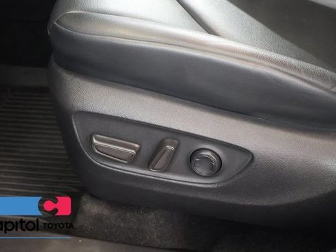 Certified 2023 Toyota Highlander XLE AWD/4WD image 13